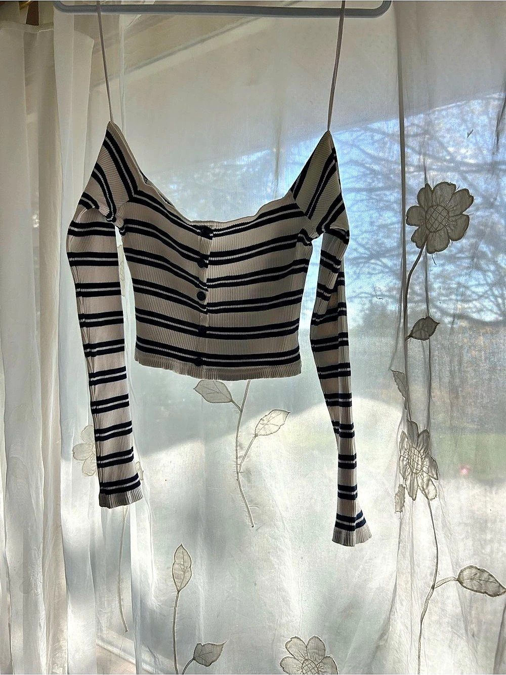 Women’s - Zara Striped Cropped Button-Front Top - Size Medium